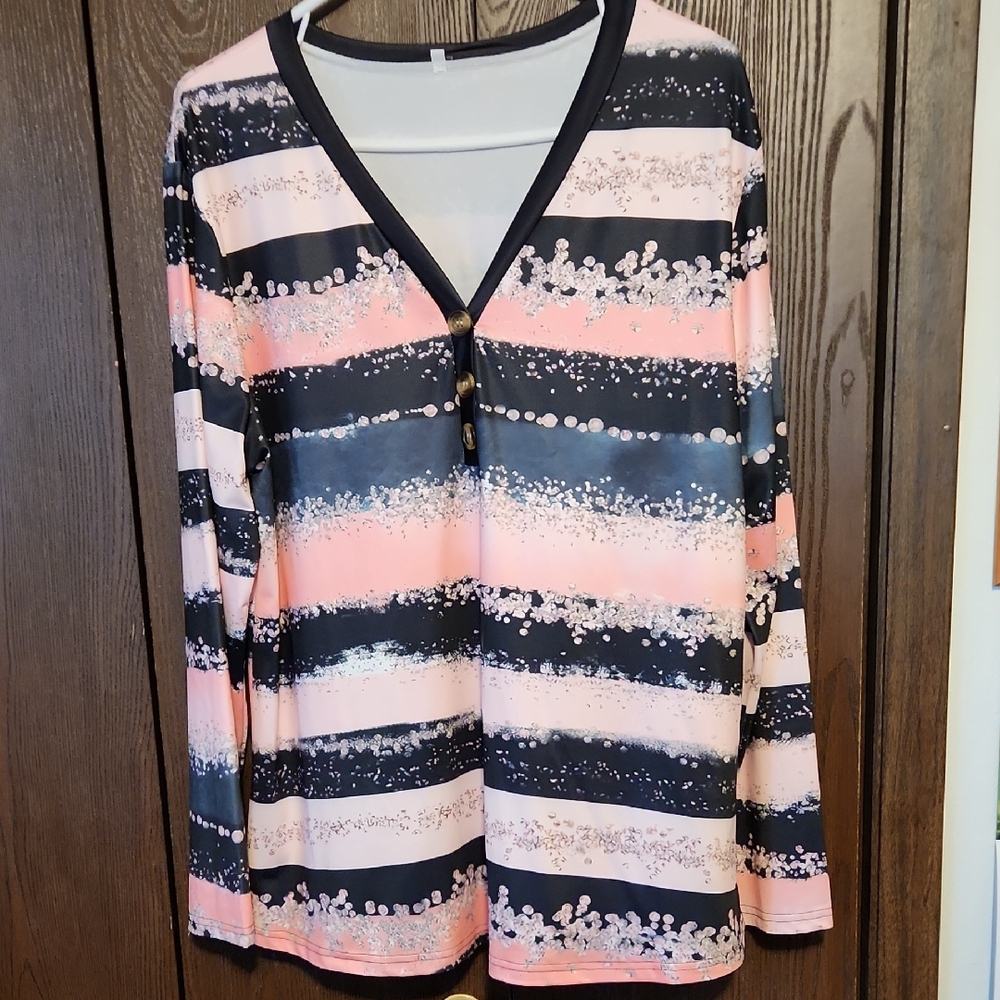 Stylish Women's V-Neck Top